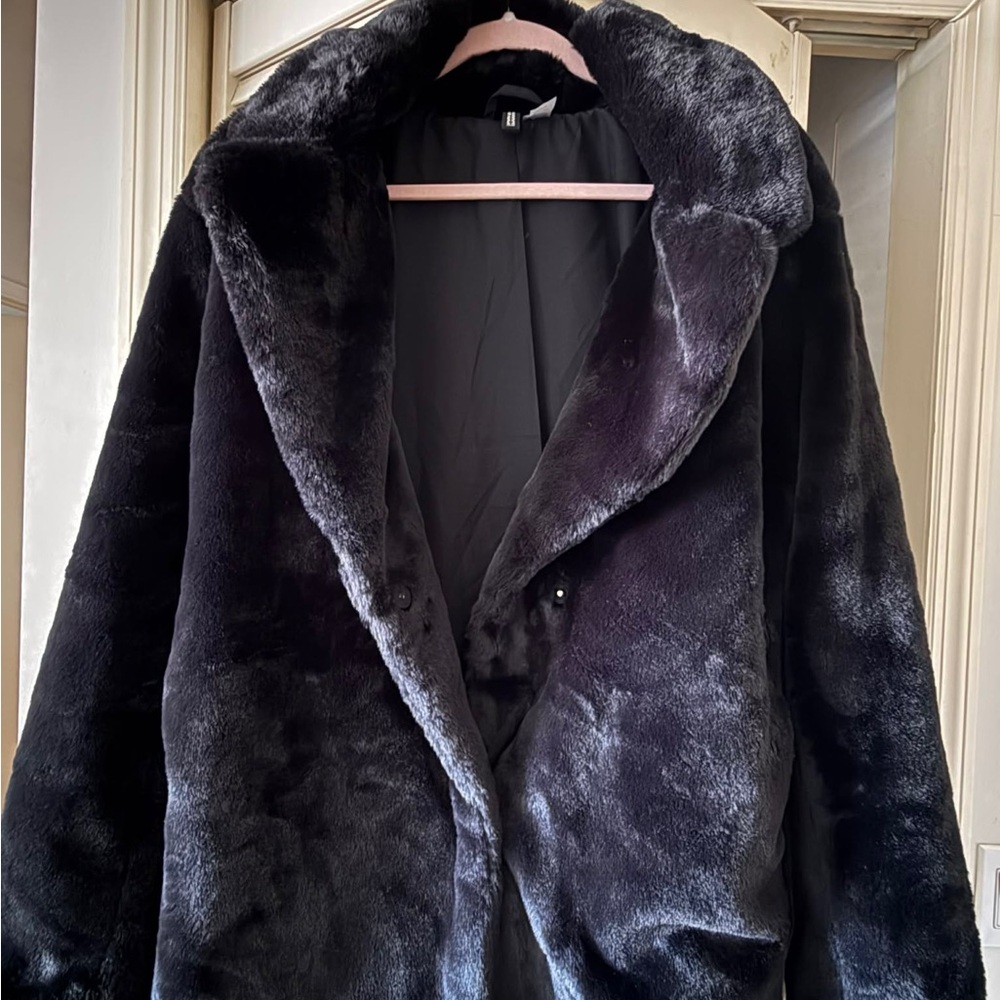 H&M Black Faux Fur Teddy Jacket